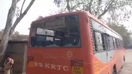 ನಿಪ್ಪಾಣಿ: ಇಂಚಲಕರಂಜಿಯಲ್ಲಿ ಮುಂದುವರಿದ ಮಹಾರಾಷ್ಟ್ರ ಎಂಇಎಸ್ ಕಾರ್ಯಕರ್ತರು ಅಟ್ಟಹಾಸ; ಕರ್ನಾಟಕ ಬಸ್ ಮೇಲೆ ಬಾಟಲಿ, ಕಲ್ಲು ತೂರಾಟ