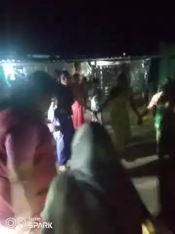 विधायक गंगाबाई होली का फगुआ मांगते हुए ग्राम खापा में वार्ड नंबर 9