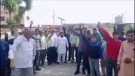 रादौर: अलाहर गांव में मंदिर निर्माण को लेकर दो पक्षों में झड़प, एक पक्ष ने सरपंच पर मूर्तियां चुराने का आरोप लगाया