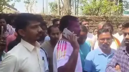बिजली विभाग की लापरवाही के कारण सोना महतो की मृत्यु।  आज 33 हजार वोल्ट बिजली की चपेट में आकर हरलाडीह निवासी सोना महतो की