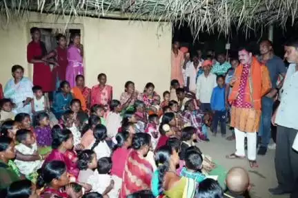 ଉମରକୋଟ: ବାକିଲିଗୁଡା ଠାରେ ସାମାଜିକ କାର୍ଯ୍ୟକ୍ରମରେ ଯୋଗଦେଲେ ଗଣଶିକ୍ଷା ମନ୍ତ୍ରୀ ଶ୍ରୀ ନିତ୍ୟାନନ୍ଦ ଗଣ୍ଡ