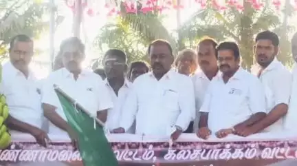 கலசபாக்கம்: கடலாடி கிராமத்தில் கன்று விடும் திருவிழா