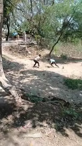 ग्राम पुराहार के दो पहलवान मे हुईं प्रतियोगिता 1100 का इनाम