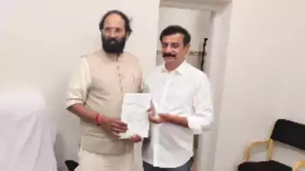 దుబ్బాక: కూడవెల్లి వాగులోకి నీటిని విడుదల చేయాలని మంత్రి ఉత్తంకుమార్ రెడ్డికి విజ్ఞప్తి చేసిన ఎమ్మెల్యే ప్రభాకర్ రెడ్డి