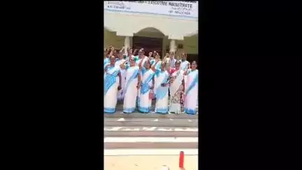 తిప్పర్తి: తహసీల్దార్ కార్యాలయం ముందు ఆశా వర్కర్ల ధర్నా, కనీస వేతనం రూ. 18 వేలు నిర్ణయించాలని డిమాండ్