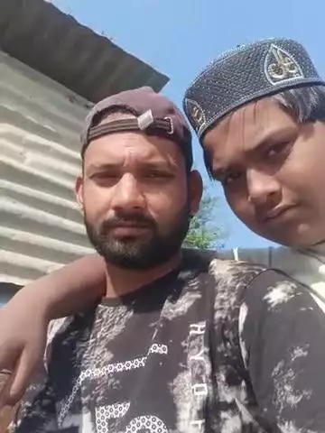 Lalganj bhaiya ke Rahane Wale Hain ham log gayab ho