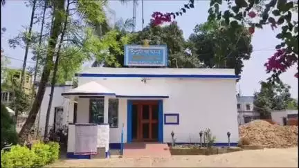 কৃষ্ণনগর ২: সোনডাঙা এলাকায় জাল জাতিগত শংসাপত্র ও জাল স্বাস্থ্যসাথী দিয়ে বানানো হত জাল আধার কার্ড, গ্রেপ্তার ব্যক্তি