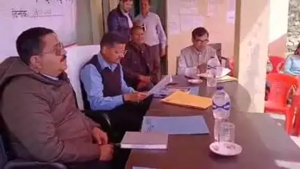 जखनीखाल: जाखणीखाल तहसील में मुख्य विकास अधिकारी की अध्यक्षता में तहसील दिवस का आयोजन, 8 शिकायतें हुईं दर्ज