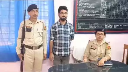 সদর: গৃহবধূ ধর্ষণের মামলায় স্বামী সুব্রত দে কে গ্রেফতার করে আমতলী থানার পুলিশ