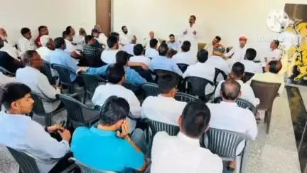 परबतसर: परबतसर में विधायक रामनिवास गावड़िया के नेतृत्व में ब्लॉक कांग्रेस कमेटी की बैठक संपन्न हुई