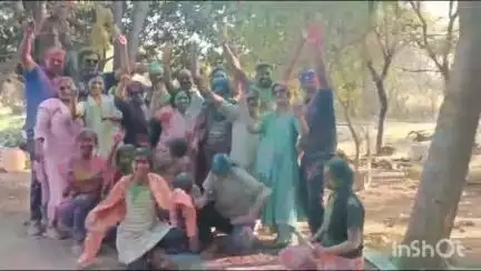 रंग पंचमी का पर्व बड़े धूमधाम के साथ मनाया गया, सभी ने एक दूसरे को बधाईयां प्रेषित की।