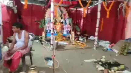 টিহু ভাগ: গোৱৰাদল লংকাত ২৩ সংখ্যক মাঁ মনসা পূজা, পূজা স্হলীত অগণন লোকৰ ভিৰ
