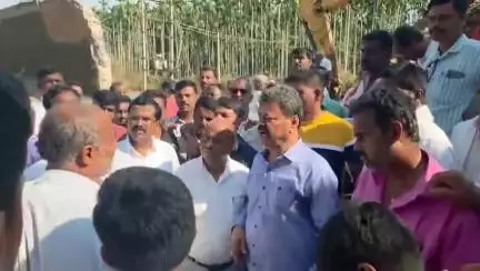 ಹೊನ್ನಾಳ್ಳಿ: ದಿಗ್ಗೆನಹಳ್ಳಿ ಬಳಿ ಭದ್ರಾ ಎಡದಂಡೆ ಕಾಲುವೆ ಒಡೆದು ನೀರು ಪೋಲು, ಸ್ಥಳ ಪರಿಶೀಲಿಸಿದ ಮಾಜಿ ಸಚಿವ ರೇಣುಕಾಚಾರ್ಯ