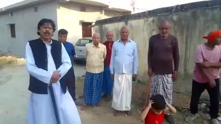 नप विश्रामपुर में नगर वासी आस लगाकर बैठे  निराश नजर आ रहे हैं विकास की किरण नहीं जगी है। समाजसेवी पेंटर जिलानी बिश्रामपु