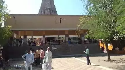 यह वीडियो अन्नपूर्णा मंदिर की है तिर्वा कन्नौज