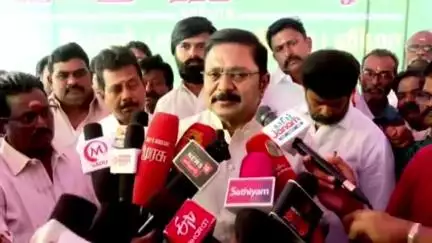 ஆலந்தூர்: அரவிந்த் கெஜ்ரிவாலுக்கு ஏற்பட்ட நிலை தமிழக முதல் அமைச்சருக்கும் ஏற்படும் - பேருந்து நிலையம் அருகில் டிடிவி தினகரன் ஆருடம்