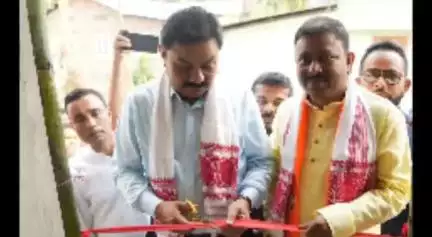 বজালী ভাগ: বিজেপিৰ বজালী মণ্ডলৰ কাৰ্যালয় গৃহটিৰ আনুষ্ঠানিক ভাৱে শুভ উদ্বোধন কৰে মন্ত্ৰী ৰণজিৎ কুমাৰ দাসে