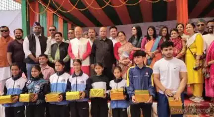 कालाढूंगी: कालाढूंगी विधानसभा में सरकार के तीन वर्ष पूर्ण होने पर भव्य कार्यक्रम हुआ, मुख्य अतिथि विधायक बंशीधर भगत रहे