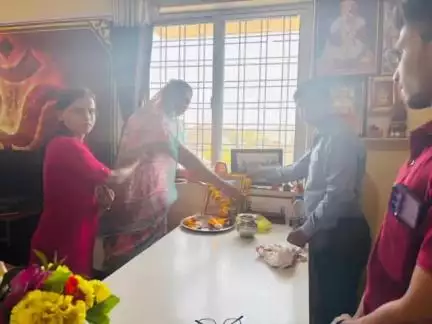 ग्रामोद्योग विकास योजना के अंतर्गत ग्राम भंदारगोंदी में महिलाओं को दिया अगरबत्ती प्रशिक्षण
हुआ समापन।।पांढुरना।।