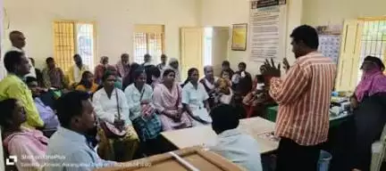 नांदेड -- नागरिक दवाखाना किनवट येते जागतिक क्षयरोग दिनानिमित्त जनजागृती कार्यक्रम