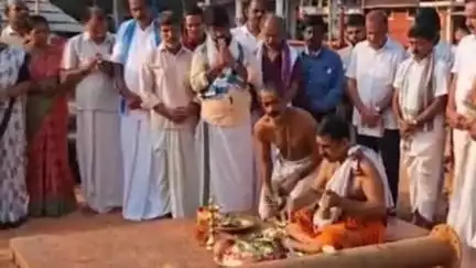 ಪುತ್ತೂರು: ಪುತ್ತೂರಲ್ಲಿ ಶ್ರೀ ಮಹಾಲಿಂಗೇಶ್ವರ ದೇವಸ್ಥಾನದ ಜಾತ್ರಾ ಮಹೋತ್ಸವದ ಪ್ರಯುಕ್ತ ಚಪ್ಪರ ಮುಹೂರ್ತ