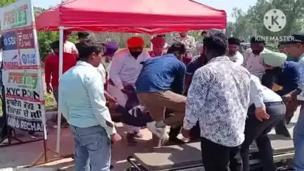 ਫਿਲੌਰ: ਤੇਜ਼ ਰਫਤਾਰ ਟਰੱਕ ਨੇ ਫਿਲੋਰ ਨੈਸ਼ਨਲ ਹਾਈਵੇ ਵਿਖੇ ਆਟੋ ਨੂੰ ਮਾਰੀ ਟੱਕਰ, ਆਟੋ ਚਾਲਕ ਹੋਇਆ ਗੰਭੀਰ ਜ਼ਖਮੀ