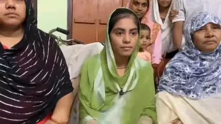 गोगरी कसबा की इंटर की छात्रा को बुलाया गया शिक्षा विभाग द्वारा पटना, टॉपर का  अनुमान लगाया जा रहा है।