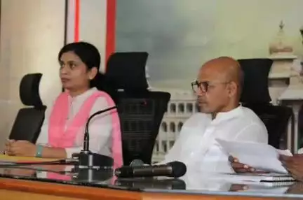 ಸೇಡಂ: ಕಲಬುರಗಿ: ಸೇಡಂ ನಲ್ಲಿ ಸಚಿವ ಶರಣಪ್ರಕಾಶ ಪಾಟೀಲ್ ನೇತೃತ್ವದಲ್ಲಿ ಟಾಸ್ಕ್ ಫೋರ್ಸ್ ಸಭೆ