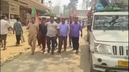 কাঞ্চনপুর: 60 কাঞ্চনপুর বিধানসভার অন্তর্গত আনন্দবাজার এলাকায় এক মিছিল সংঘটিত হয়,উপস্থিত বিজেপির নেতৃত্বগণ