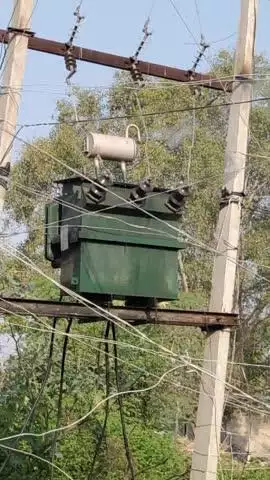 ग्राम पंचायत बुरावली में 2 महीने से फैल ट्रांसफॉर्म नहीं बदला जा रहा है₹50000 बिल भी जमा कराया उसके बावजूद भी ट्रांसफॉर्