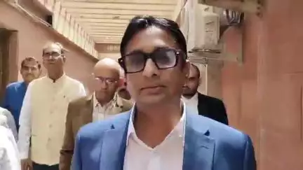 दिल्ली: CJI से मिलने पहुंचे विभिन्न बार एसोसिएशन के पदाधिकारी #delhi #ncr #faridabad #haryana #viral #national