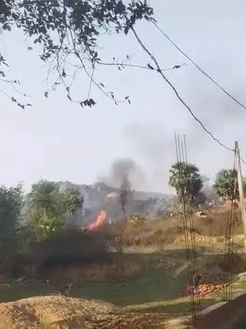 pipra ke pahad main lagi bhisan aag