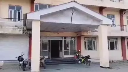 ईसपुर: दुलैहड़ में एक व्यक्ति के साथ हुई मारपीट, मामला दर्ज