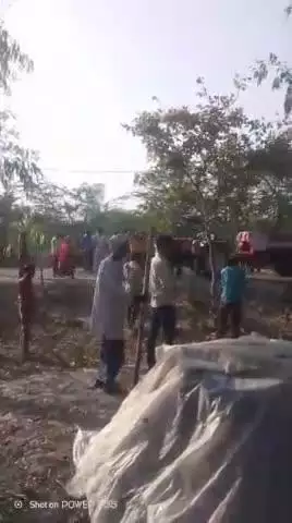 दबंगों ने किया ट्रैक्टर ड्राइवर पर हमला लाठी डंडा से पीटा