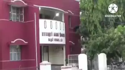 கிருஷ்ணராயபுரம்: மாயனூர் அருகே இருசக்கர வாகனத்தின் மீது லாரி மோதி சம்பவ இடத்தில் உயிரிழப்பு