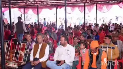 लमगड़ा: लमगड़ा विकासखंड के राइका में जन सेवा थीम पर वृहद बहुउद्देशीय एवं चिकित्सा शिविर का आयोजन, समस्याओं का हुआ निस्तारण