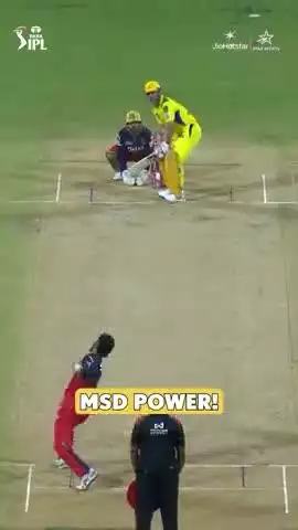 20th over and Thala, never ending story✨💛 #Msdhoni
