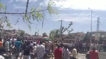 aahor tahsil black man dharna