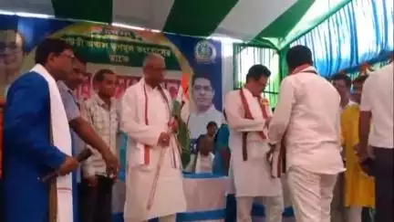 দাঁতন ২: বিজেপি সিপিআইএম এ ছেড়ে তৃণমূলে যোগদান দাঁতন দুই ব্লকের সাউরি  তে