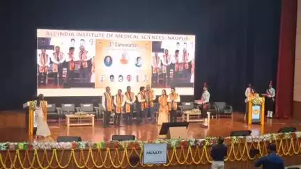 श्री रामप्रताप प्रजापति की होनहार बेटी डॉ अनुश्री मालवीय को MBBS की डिग्री प्राप्त करने पर हार्दिक बधाईयां।