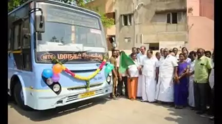 மாதவரம்: ஆசிரியர் காலனியில் 2 புதிய பேருந்து வழித்தடங்களை MLA சுதர்சனம் துவக்கி வைத்தார்