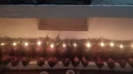 प्रसिद्ध अम्बा माई मे हुई कलश स्थापना  भक्तों ने रखे मनोकामना कलश  माता रानी के जयकारों से गुंजा परिसर
