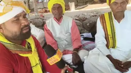 30 मार्च छग स्थित गोंडवाना के अतिप्राचीन किला कोड़ियागढ़ में पहुंचे, गोंडवाना उदय न्यूज के स्टेटहेड राधेश्याम ककोडिया।