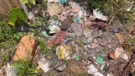 തളിപ്പറമ്പ്: അശാസ്ത്രീയ മാലിന്യ സംസ്കരണം, കുറുമാത്തൂരിൽ 3 സ്ഥാപനങ്ങൾക്കായി 10000 രൂപ പിഴ ചുമത്തി
