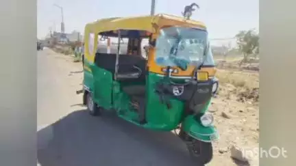 ગોંડલ: ગોંડલના ગુંદાળા રોડ પર ગંભીર અકસ્માત:સામેથી આવતા ટેમ્પોએ રિક્ષાને ટક્કર મારી; 20 વર્ષીય મહિલા શ્રમિકનું મોત