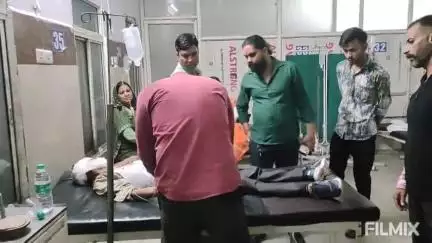 मुरैना: हाइवे पर सैय्यद नहर के पास ट्रक ने मारी टक्कर चार लोग हुए घायल उपचार के बाद ग्वालियर रेफर #एक्सीडेंट