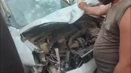 अमनौर: ढोलाही छपरा के अभिमान गांव के पास एक्सयूवी की टक्कर से 3 लोगों की मौत