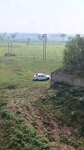 जीरो माइल पूल पर हुआ यह घटना आंख लगने के कारण डायरेक्ट पूल के नीचे गिर गया