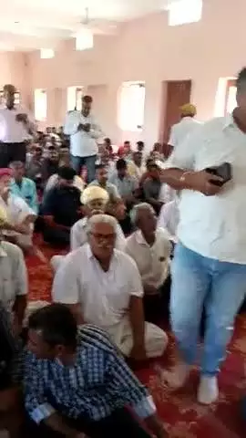 मारवाड़ राजपूत सभा सोजत के आम सहमति से चुनाव संपन्न हुए चुनाव अधिकारी भंवर सिंह जी सांडिया कुल तीन आवेदन आए आए रूप सिह