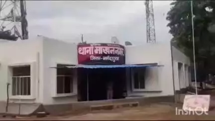 माखन नगर  बाइक चुरा ले गए अज्ञात चोर कर मामला दर्ज